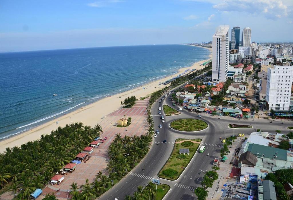 Le Hoang Beach Hotel Danang Bagian luar foto